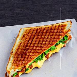 Chili In Double Cheese Grill Sandwich