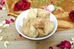 Dal Samosa