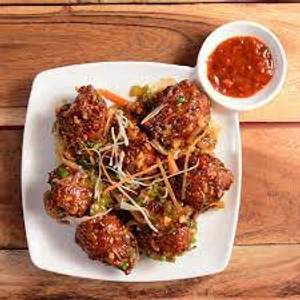 Schezwan chicken momos