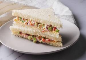 Coleslaw Sandwich