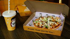 Veg Momo Pizza