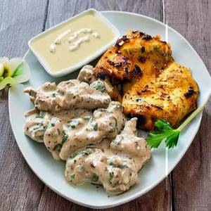 Grilled chicken in dnds low fat bechamel sauce