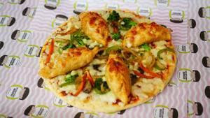Fresh Farm Momo Pizza