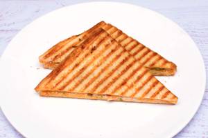 Club grilled sandwich