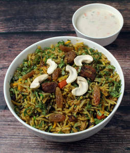 Veg Biryani Raita