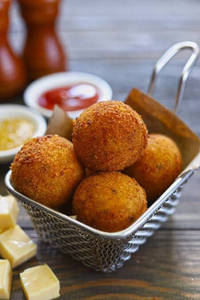 Potato Cheese Balls
