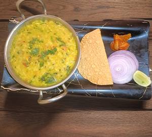 Dal Khichdi +Pickle