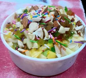Fruit Salad with ice Cream