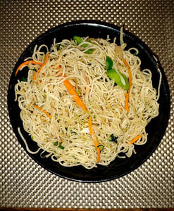 Hakka Noodles (550gm)