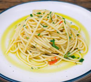 Aglio E Olivo Pasta