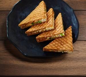 Mushroom And Corn Sandwich