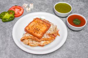 Masala Omelette With Bread [2 Pieces]
