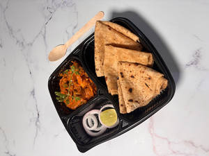 Veg Kadhai + Chapati