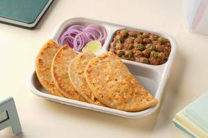 Aloo Paratha with Pindi Chole