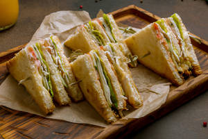 Executive Club Sandwich