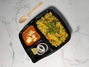 Pulao + Paneer Makhani