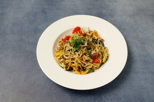 Chicken Aglio Olio Pasta (Olive Oil,Garlic & Herbs)