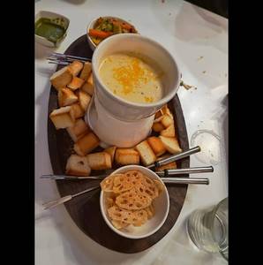 Four Cheese Fondue