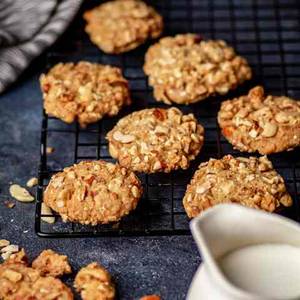 Cashew Almond Cookies [300 Grams]