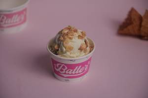 White Chocolate & Almond Ice Cream