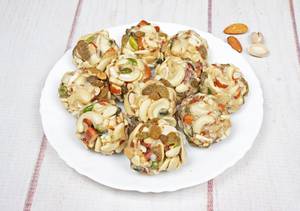 Dry Fruit Ladoo