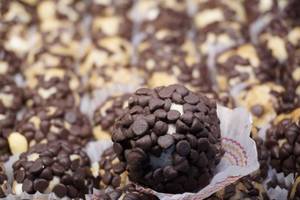 Choco Chip Laddu [250 G]