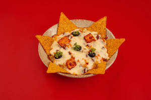 Baked Cheesy Nachos