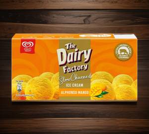 The Dairy Factory Slow Churned Mango Family pack 700ml 