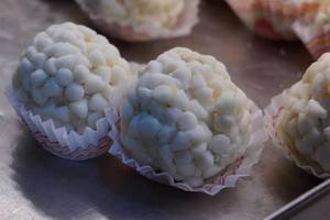 White Chocolate Chip Laddu [250 G]