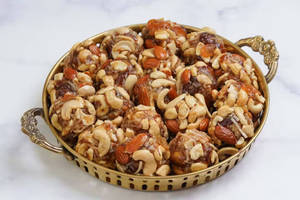 Dry Fruit Laddu