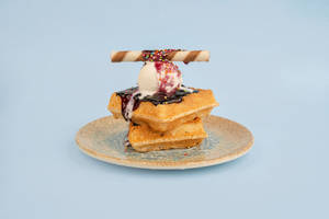 Blueberry Crunchy Waffle