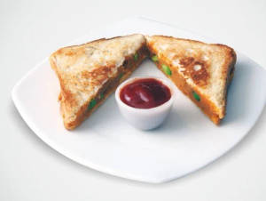 Aloo Mutter Sandvich