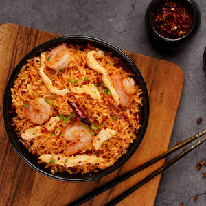 Schezwan Fried Rice [Serves 1- 2]
