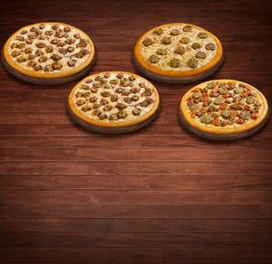 Meal for 4: Non Veg Pizza Mania Value