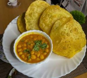 Luchi and ghoogni(4pic)