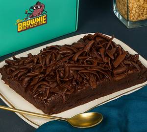 Mini Eggless Overloaded Brownie Box