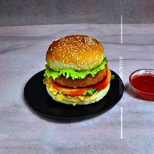 Paneer Aloo Tikki Cheese Burger 