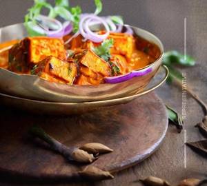 Kadhai paneer