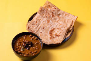 3 Chapathi + Kadala Curry