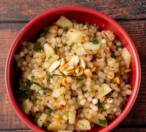 Masala Sabudana Khichdi