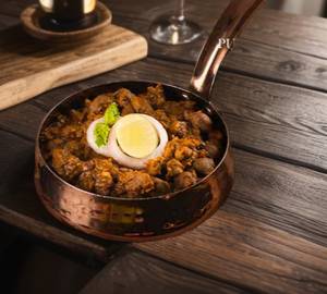 Purani Delhi Wale Pindi Chole ( Dry )