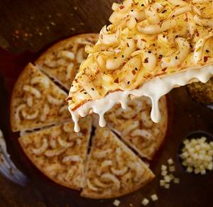 Achari Do Pyaza Cheese Burst