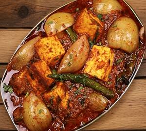 Paneer Do Pyaza (Best Seller)