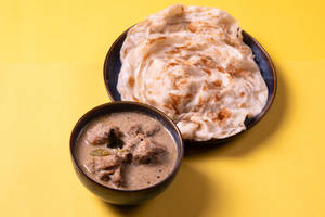 2 Parotta + 3pc. Chicken Stew