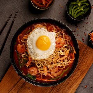 American Chop Suey Non-veg