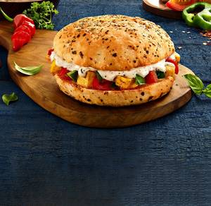 Burger Pizza - Premium Veg