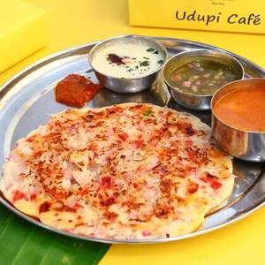 Onion Tomato Uttapam