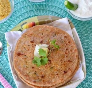 Sev Paratha