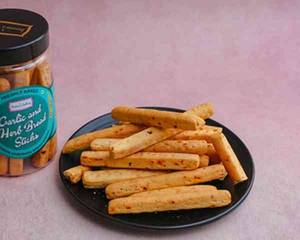 Garlic Herb Breadsticks 100gm