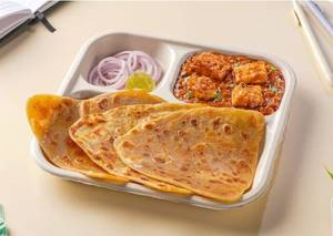Smoked Paneer Tikka Masala With Paratha